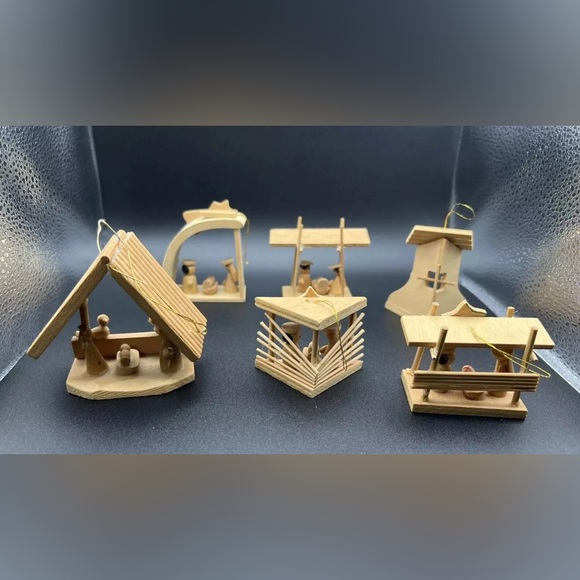 Vintage Miniature Christmas Ornament Nativity Creche Stable Wood Lot of 6 Carved - Picture 3 of 15